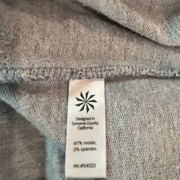 Athleta Cinch It running shirt - Picture 5 of 7